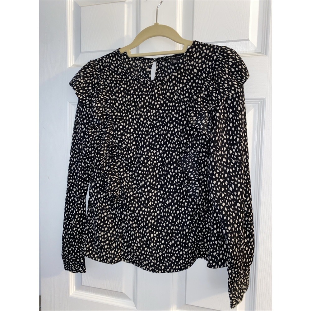Saks Fifth ave Black White Long Sleeve Blouse Size M‎